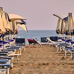 In By The Beach-beahost بيبيوني