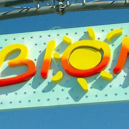 In By The - Beahost *